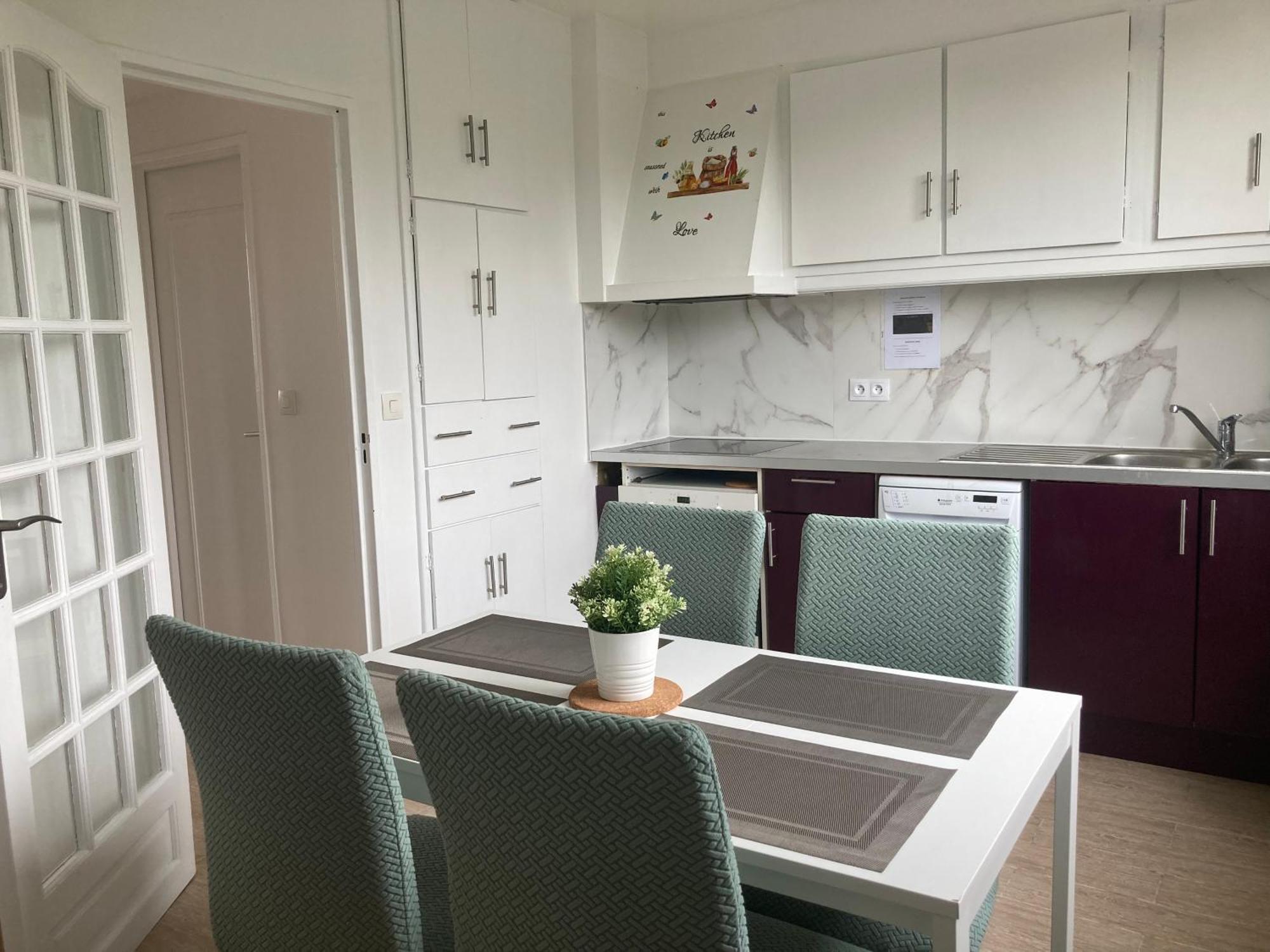 Appartement Ensoleille Палезо Екстериор снимка